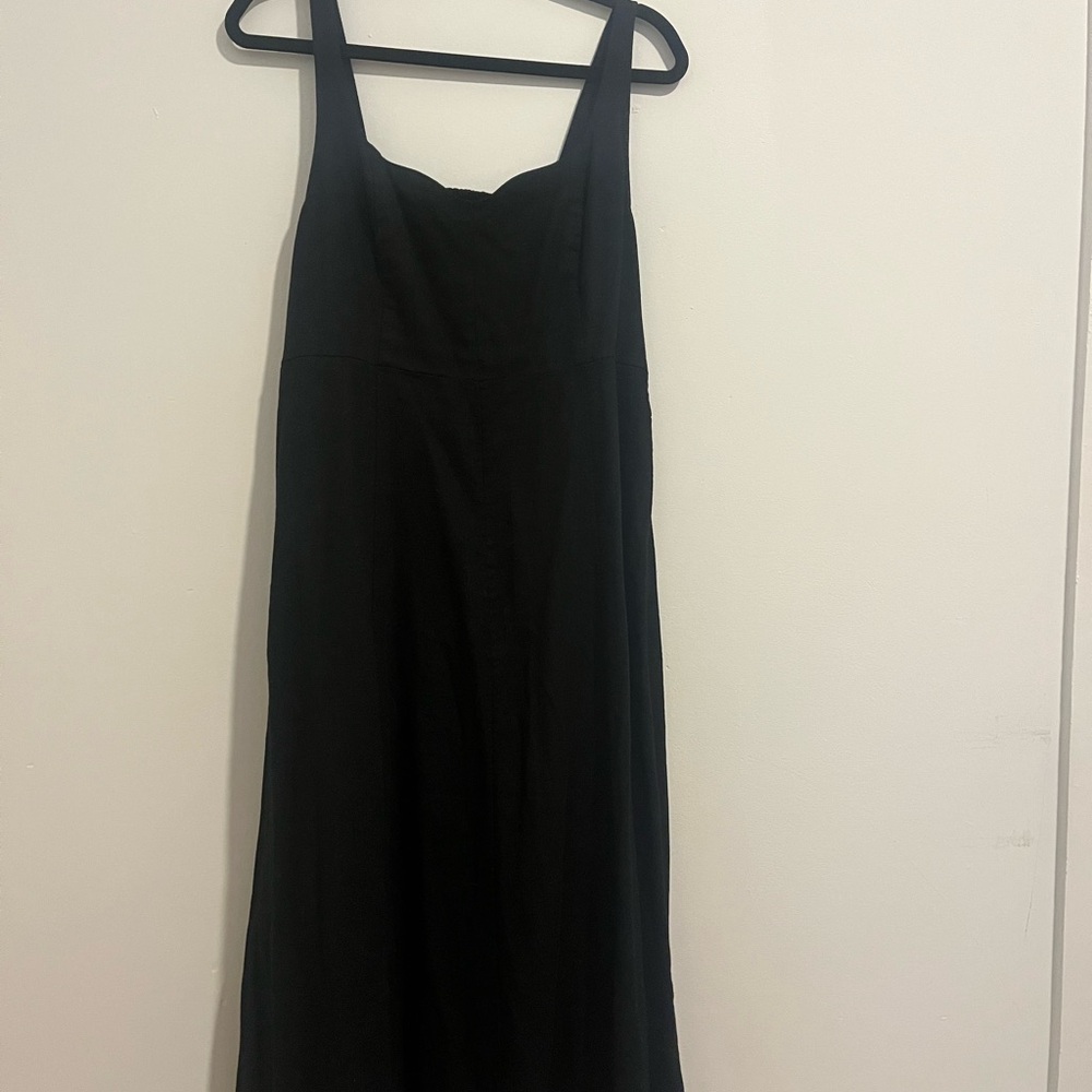 NWOT: Black Old Navy Fit & Flare Linen Blend Dress